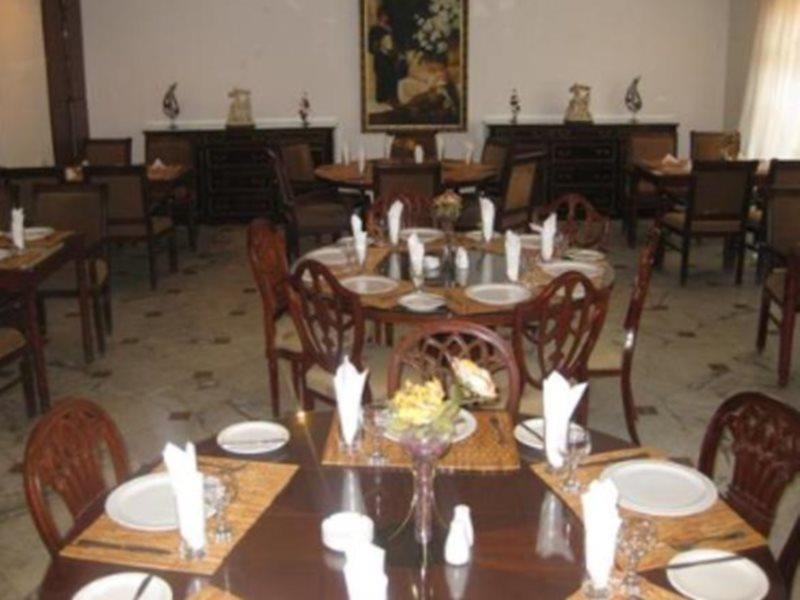 Commodore Hotel Amman Luaran gambar