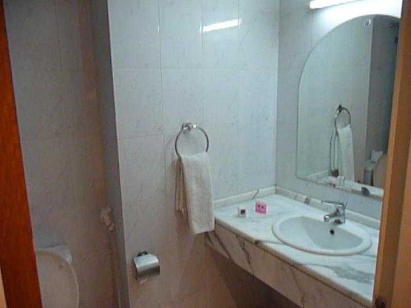 Commodore Hotel Amman Luaran gambar